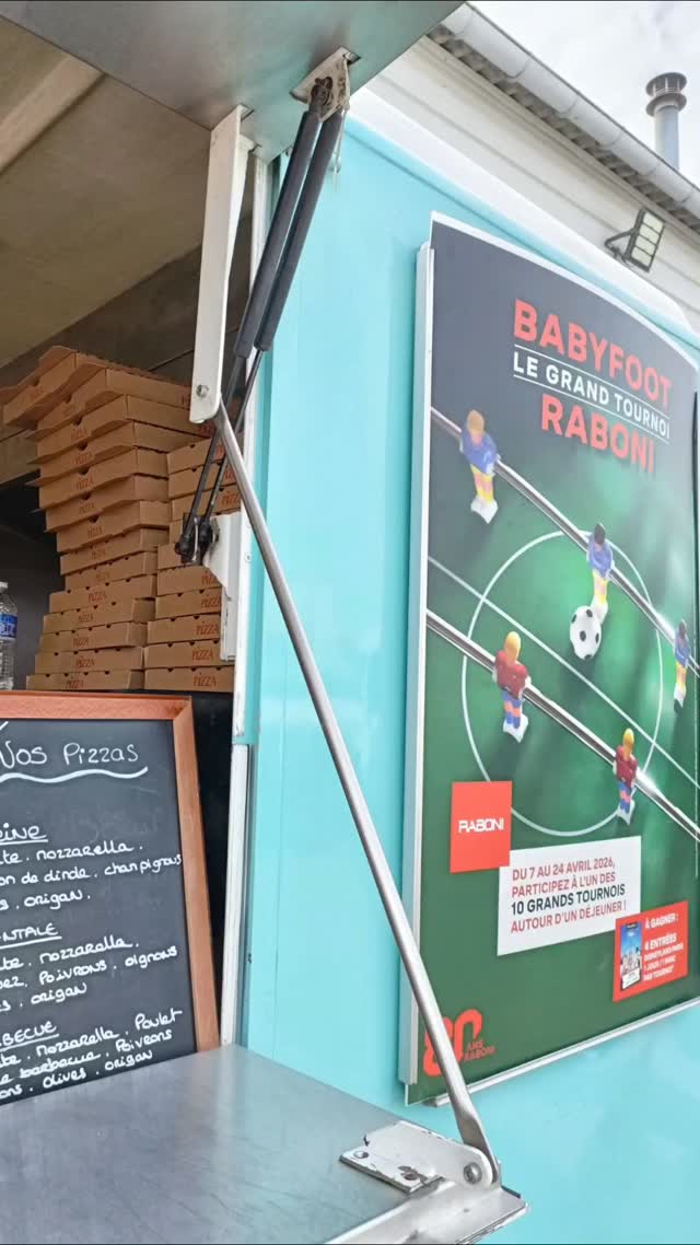 Babyfoot - @maina.events Instagram